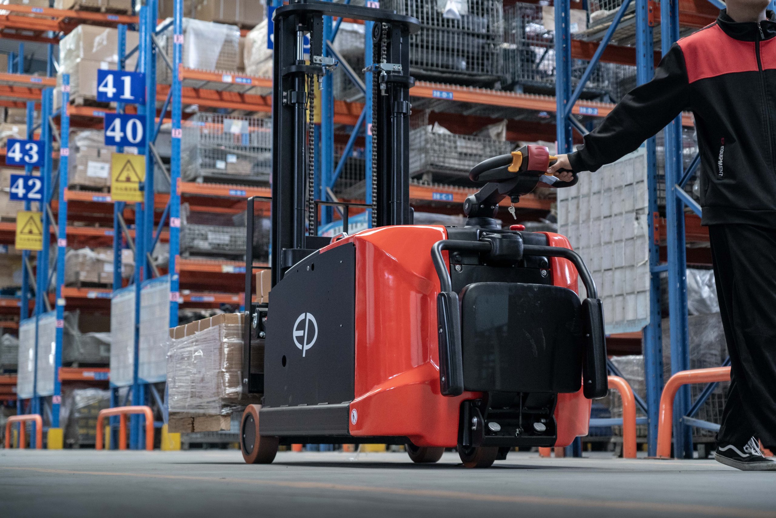 Xe nâng điện Stacker RSC152 nhập khẩu EP - Pantek