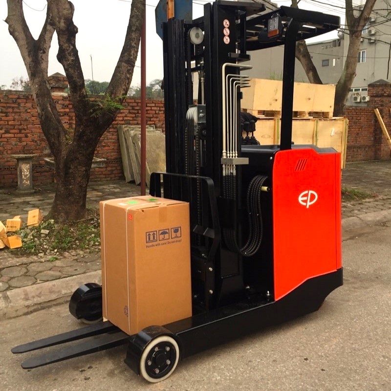 Xe nâng điện đứng lái CQD15S